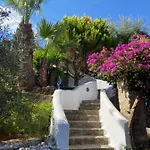 Kontos Mansion *