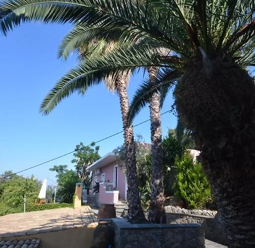 Lägenhet Kontos Mansion Benitses (Corfu)